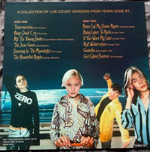 Load image into Gallery viewer, The Smashing Pumpkins – Through the looking glass
